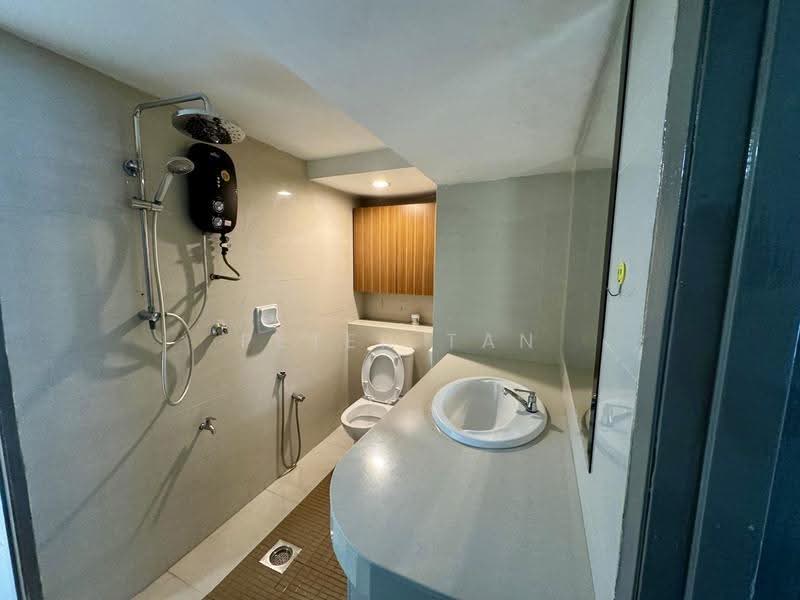 Semi-Detached House for Rent in Taman Lucky (Bangsar) - Peter Tan - Bathroom - PropertyGuru.com.my
