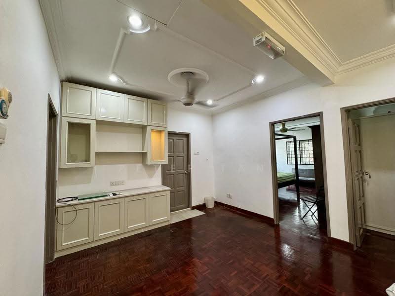 Semi-Detached House for Rent in Taman Lucky (Bangsar) - Peter Tan - Living Room - PropertyGuru.com.my