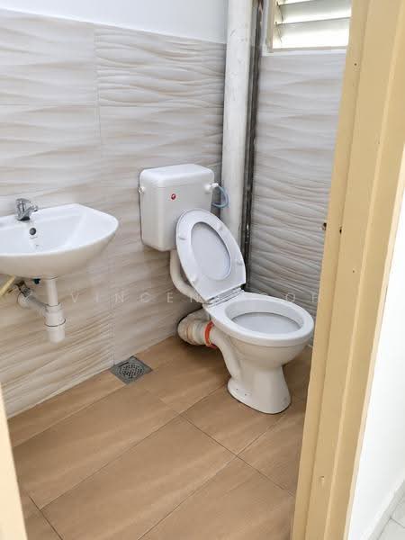 2.5-storey Terraced House for Sale in Taman Sri Sinar (Segambut) - Vincent Goh - Bathroom - PropertyGuru.com.my