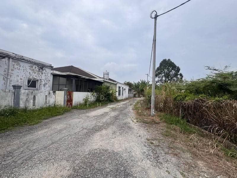 Residential Land for Sale in Pekan Semenyih (Semenyih) - Mohd Aizat Saiful Bahri - Exterior - PropertyGuru.com.my