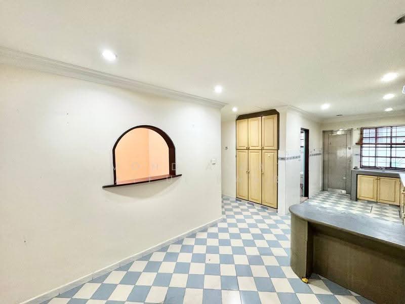 Rumah Teres 2-Tingkat untuk Dijual di Bandar Sri Damansara (Selangor) - Mohd Aizat Saiful Bahri - Kitchen - PropertyGuru.com.my