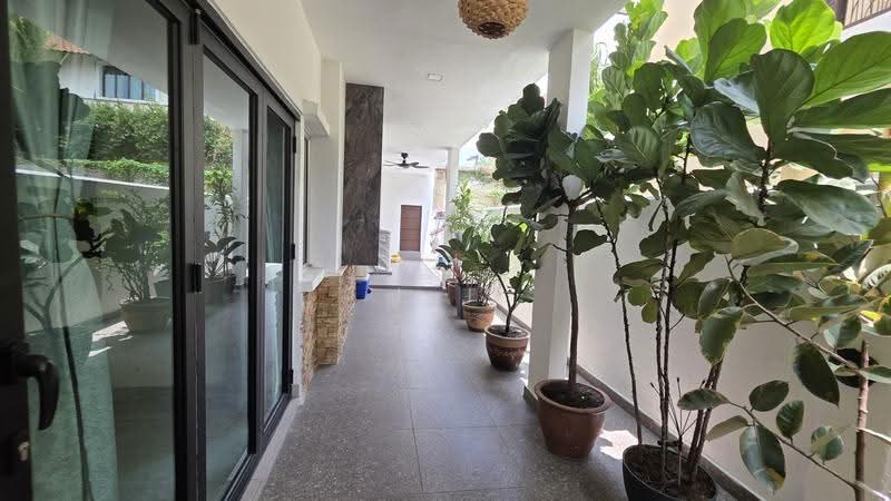 Semi-Detached House for Sale in Kota Kemuning (Shah Alam) - J J - Exterior - PropertyGuru.com.my