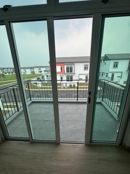 Rumah Teres 2-Tingkat untuk Disewa di Bandar Putra Kulai (Kulai) - Henry Pang - Balcony - PropertyGuru.com.my