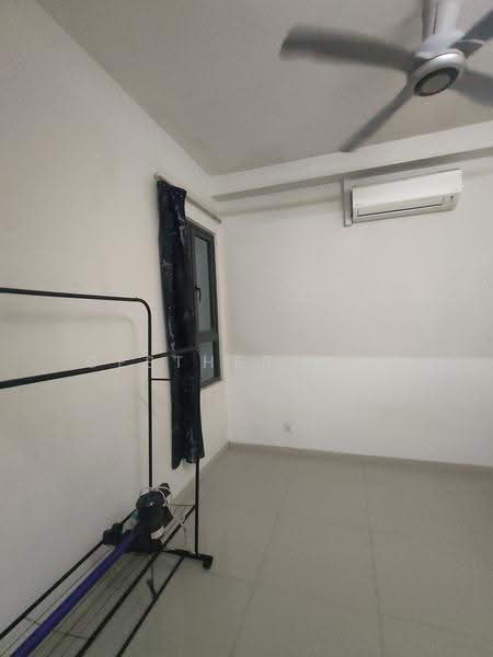 Service Residence for Rent at Centrestage Designer Suite - Cesther Low - PropertyGuru.com.my