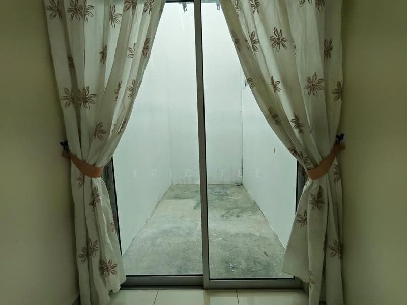Rumah Kluster untuk Dijual di Taman Gaya (Ulu Tiram) - Eric Tee - PropertyGuru.com.my