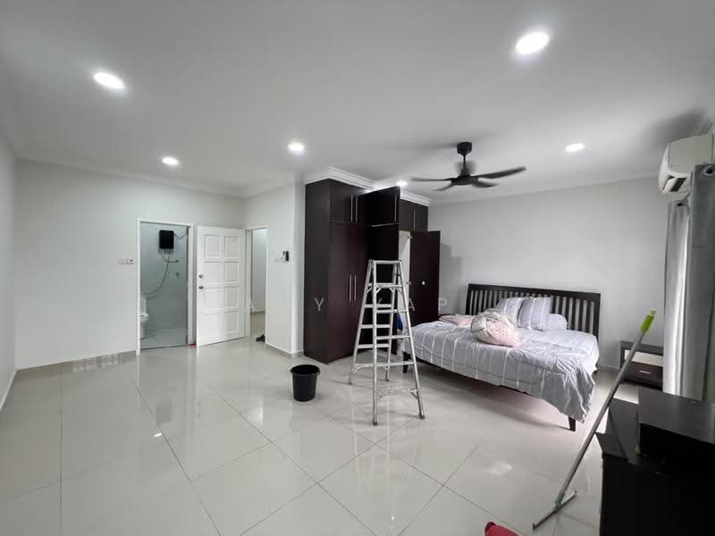 Rumah Teres untuk Disewa di Taman Wangsa Permai (Kepong) - Amy Yap - Bedroom - PropertyGuru.com.my