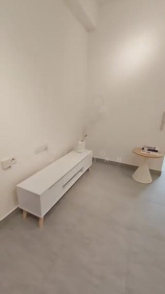 Kediaman Servis untuk Disewa di Sunsuria Forum - Yeong Khek Tan - Living Room - PropertyGuru.com.my