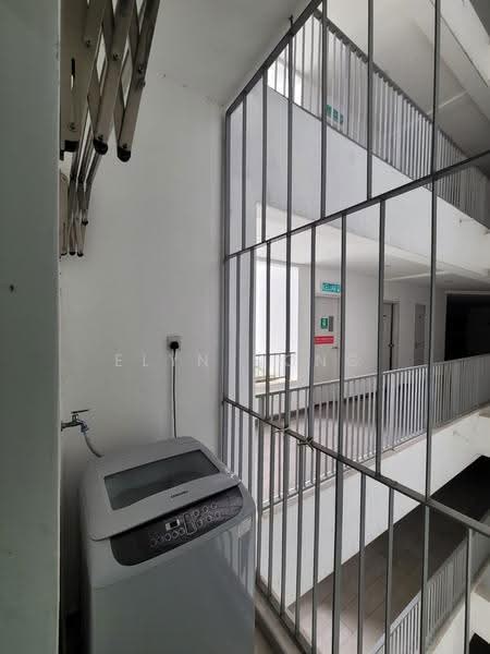 Service Residence for Rent at Crescent Bay Suites (Teluk Bayu) - Elyn Hong - Corridor - PropertyGuru.com.my
