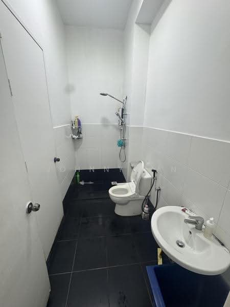 Rumah Kluster untuk Dijual di Kota Masai (Pasir Gudang) - Johnny Tan - Bathroom - PropertyGuru.com.my