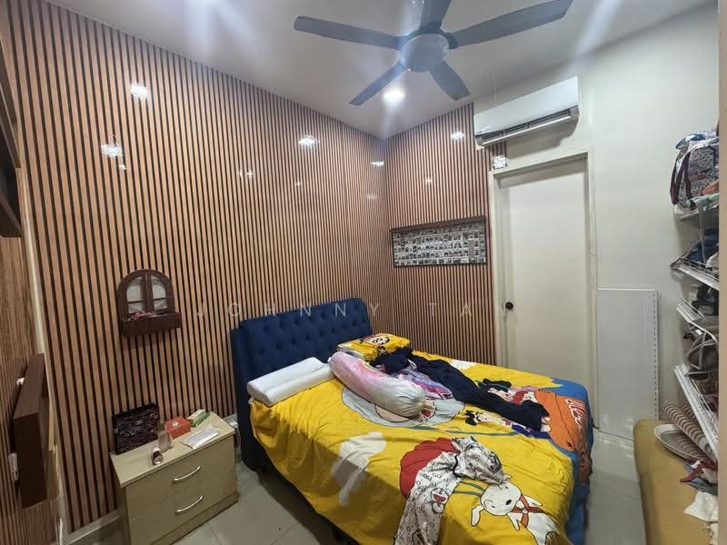 Rumah Kluster untuk Dijual di Kota Masai (Pasir Gudang) - Johnny Tan - Bedroom - PropertyGuru.com.my