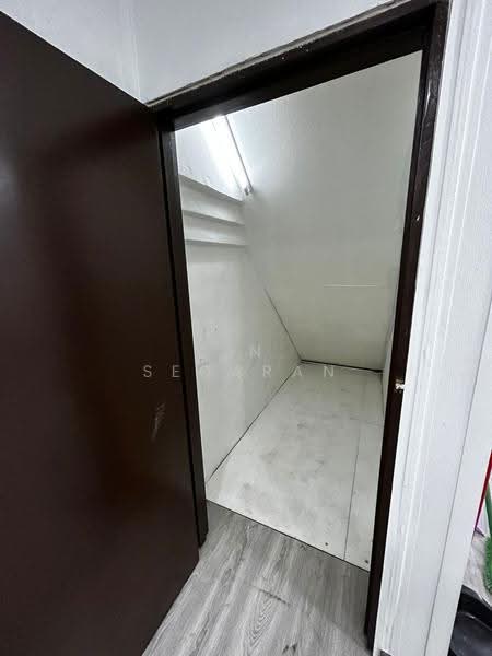 Shop for Sale in Chow Kit (KL City Centre) - K.N. Segaran - Interior - PropertyGuru.com.my