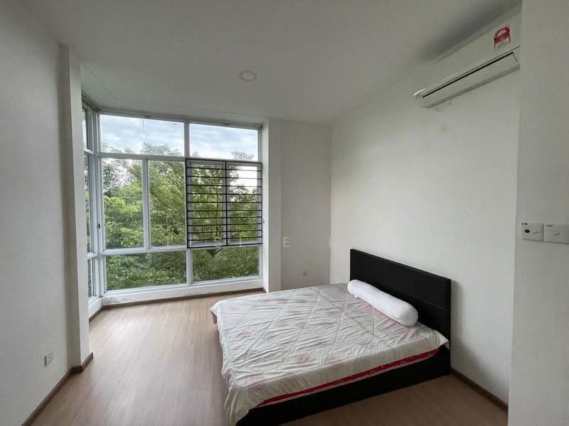 Apartment for Sale at Hills 68 - Leslie Loi - Bedroom - PropertyGuru.com.my