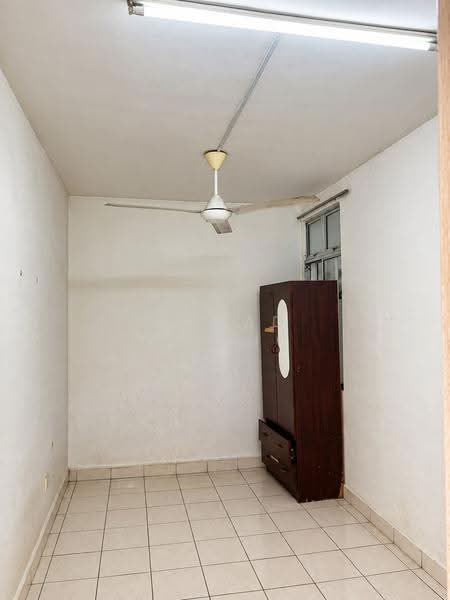 Apartment for Sale at Putatan Platinum Apartment - AHMAD SYAFIQ - Interior - PropertyGuru.com.my