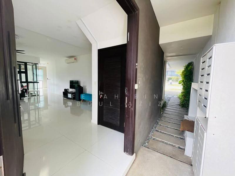 Semi-Detached House for Sale in Presint 8 (Putrajaya) - Rafedah Binti Abdul Aziz - Living Room - PropertyGuru.com.my