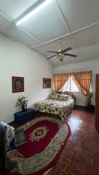 2-storey Terraced House for Sale in Taman Bukit Nuri Indah (Rasah) - Madam Lolaliza - Bedroom - PropertyGuru.com.my