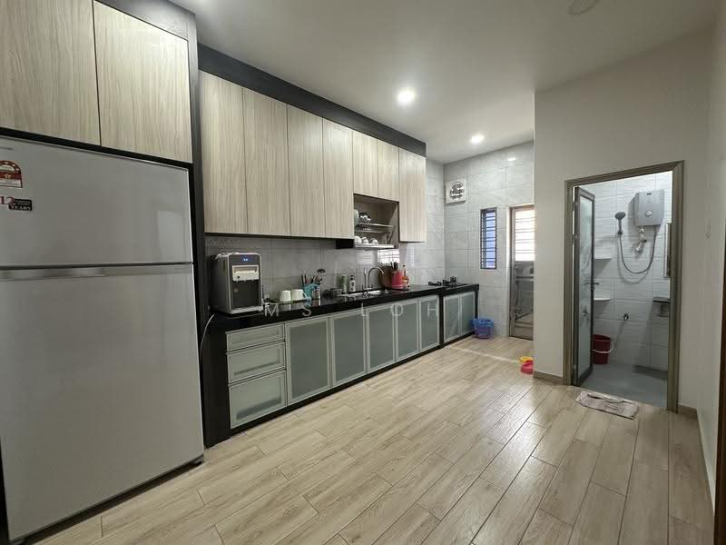 2-storey Terraced House for Sale in Setia Tropika (Johor Bahru) - Ms Loh - Kitchen - PropertyGuru.com.my