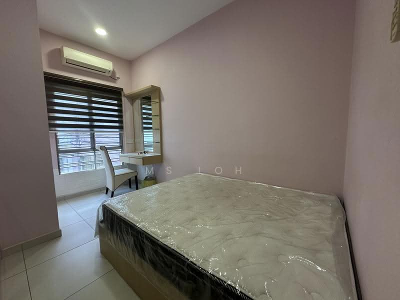 2-storey Terraced House for Sale in Setia Tropika (Johor Bahru) - Ms Loh - Bedroom - PropertyGuru.com.my