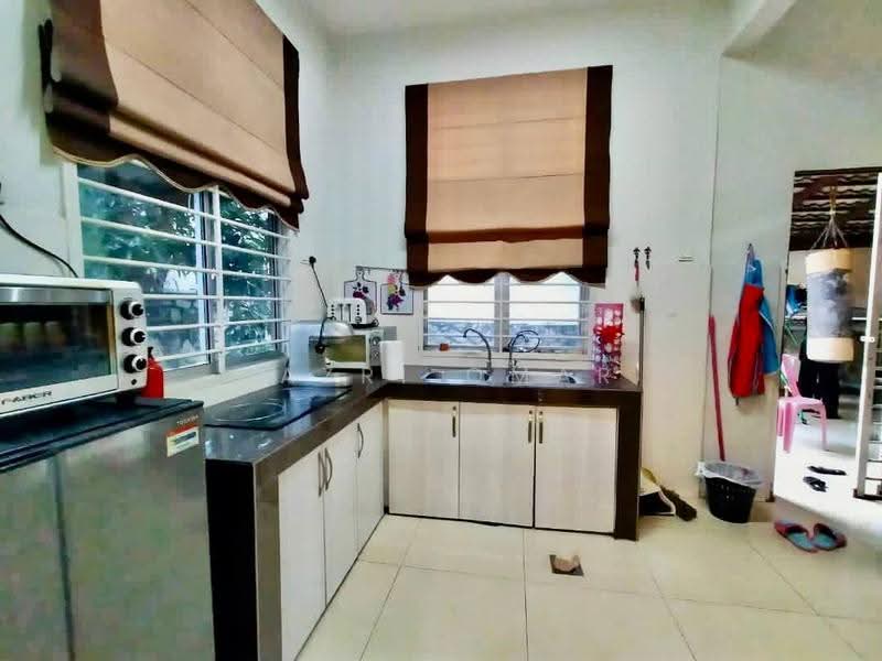 Semi-Detached House for Sale in Saujana Villa (Kajang) - Fazri Omar - PropertyGuru.com.my