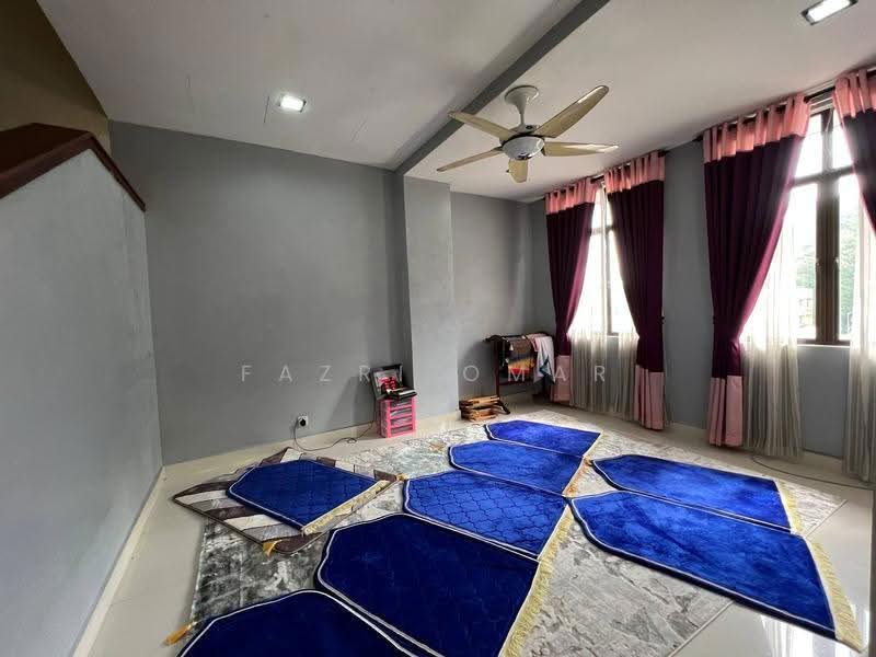 Semi-Detached House for Sale in Saujana Villa (Kajang) - Fazri Omar - PropertyGuru.com.my