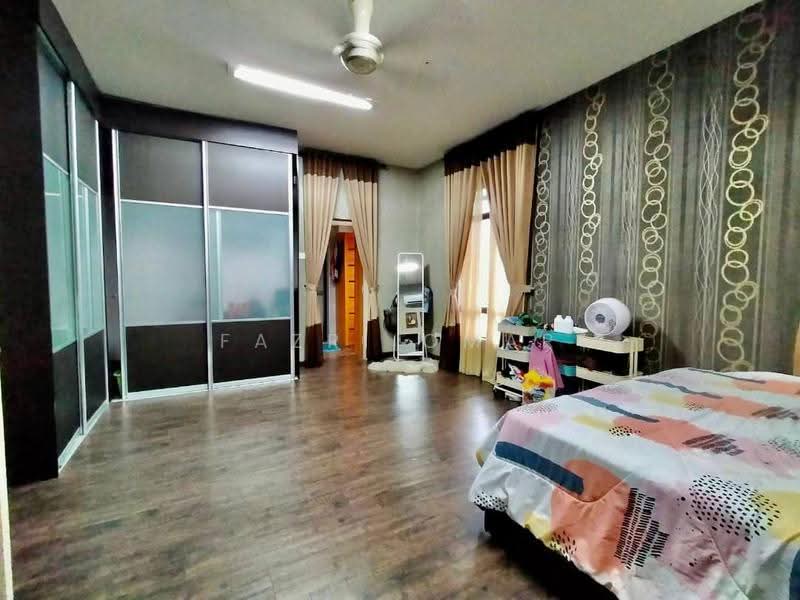 Semi-Detached House for Sale in Saujana Villa (Kajang) - Fazri Omar - PropertyGuru.com.my