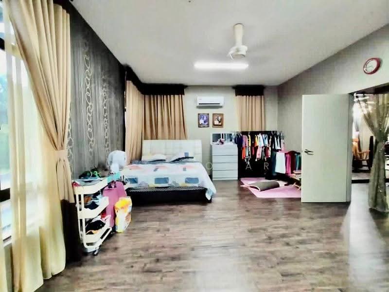 Semi-Detached House for Sale in Saujana Villa (Kajang) - Fazri Omar - PropertyGuru.com.my