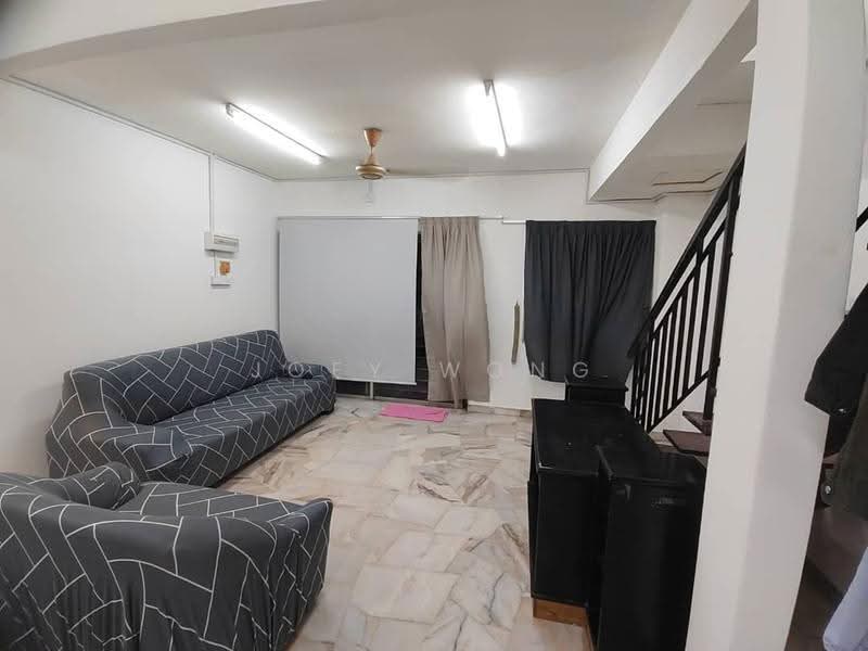 Rumah Teres 2-Tingkat untuk Disewa di Pjs 10 (Sunway) - Joey Wong - Living Room - PropertyGuru.com.my