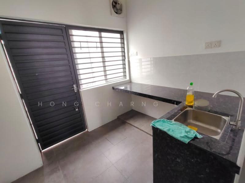 Rumah Teres 2-Tingkat untuk Disewa di Masai (Johor) - Hong Charng Lee - Kitchen - PropertyGuru.com.my