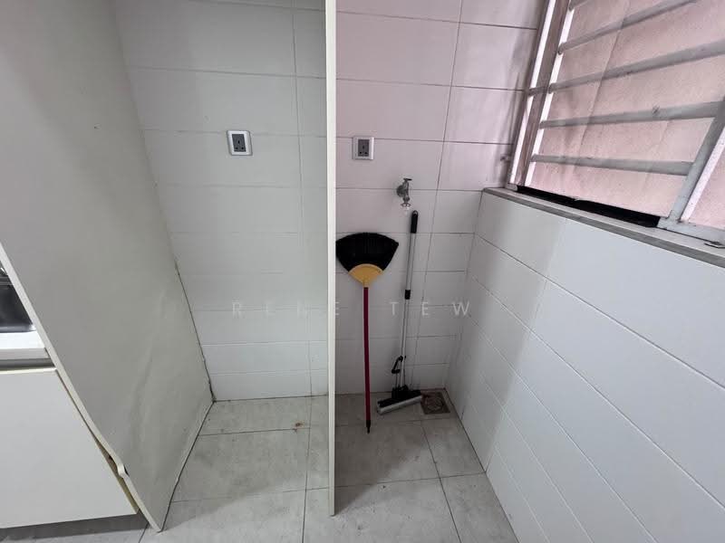 Service Residence for Rent at Paragon Residences @ Straits View - Rene Tew - PropertyGuru.com.my