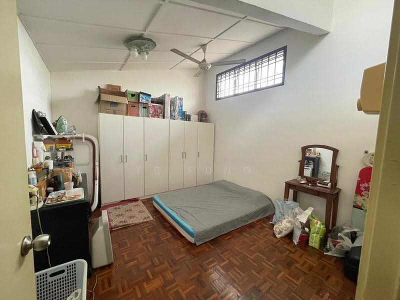 1.5-storey Terraced House for Sale in Taman Setia Indah (Tebrau) - YC Fung - Bedroom - PropertyGuru.com.my