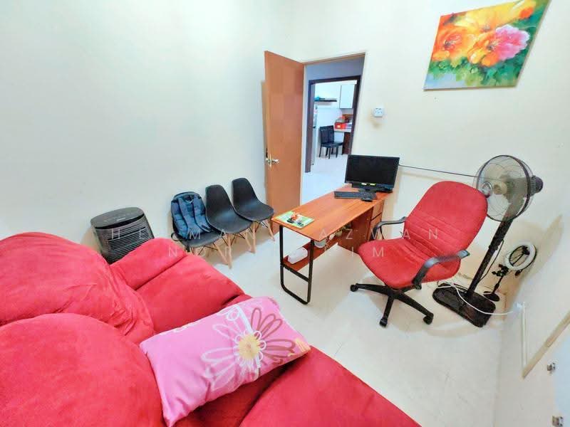 Rumah Berkembar untuk Dijual di Bandar Bukit Mahkota (Bangi) - Herman Sazwan Nor Rahim - Bedroom - PropertyGuru.com.my