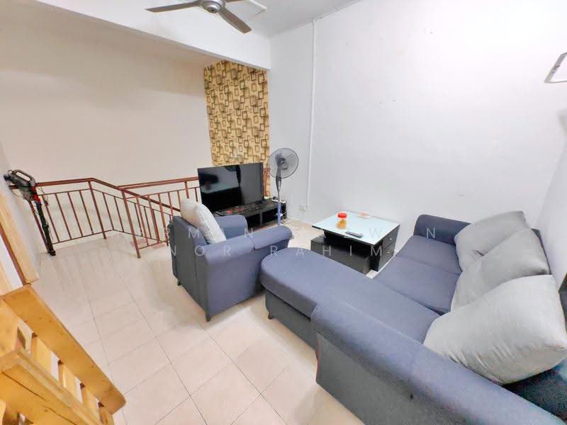 Rumah Berkembar untuk Dijual di Bandar Bukit Mahkota (Bangi) - Herman Sazwan Nor Rahim - Family Area - PropertyGuru.com.my