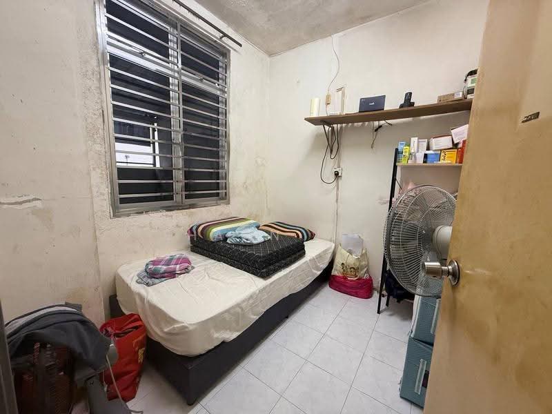 Rumah Teres 2-Tingkat untuk Dijual di Taman Skudai Baru (Skudai) - Shawn Lee - Bedroom - PropertyGuru.com.my