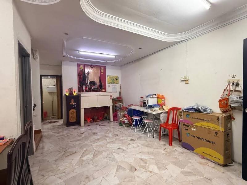 Rumah Teres 2-Tingkat untuk Dijual di Taman Skudai Baru (Skudai) - Shawn Lee - Living Room - PropertyGuru.com.my