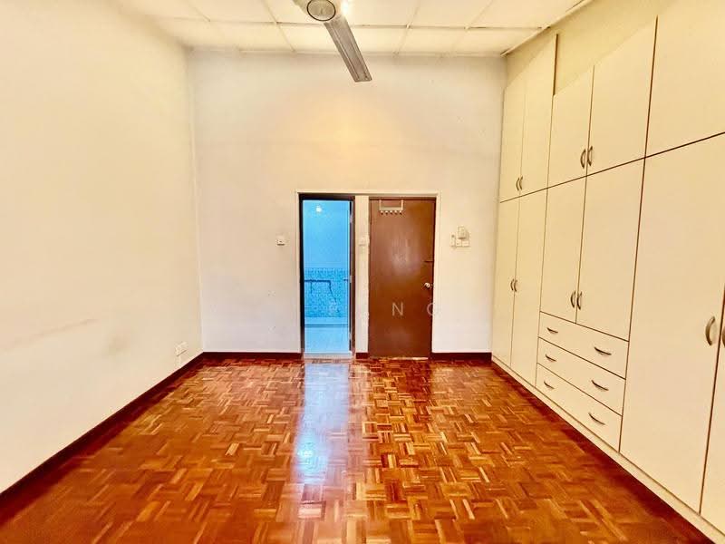2-storey Terraced House for Sale in Taman Tun Dr Ismail (Kuala Lumpur) - Yin Peng . - Bedroom - PropertyGuru.com.my