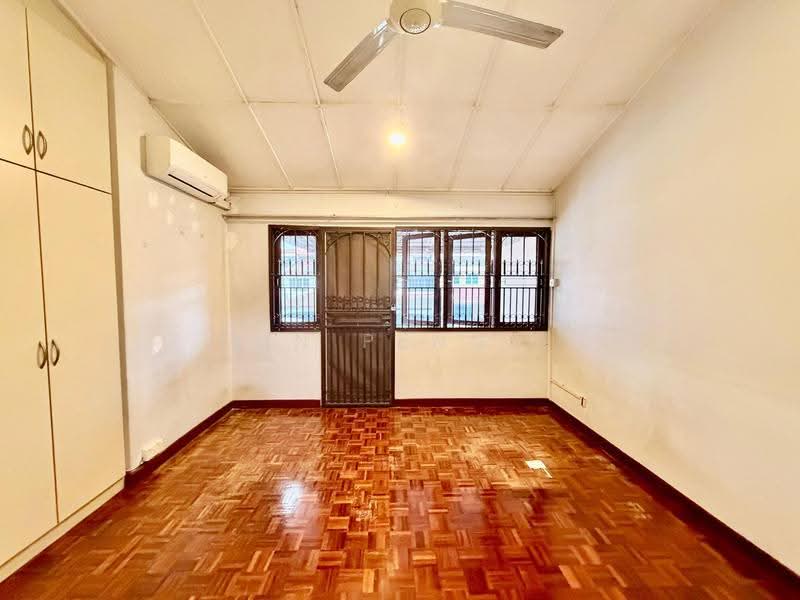 2-storey Terraced House for Sale in Taman Tun Dr Ismail (Kuala Lumpur) - Yin Peng . - Bedroom - PropertyGuru.com.my