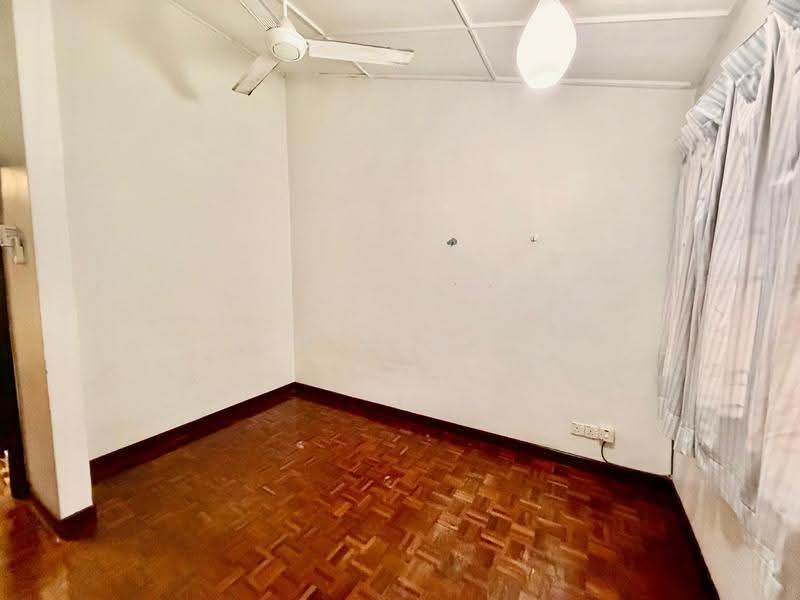 2-storey Terraced House for Sale in Taman Tun Dr Ismail (Kuala Lumpur) - Yin Peng . - Bedroom - PropertyGuru.com.my