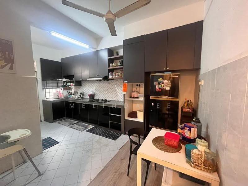 2-storey Terraced House for Sale in Taman Pulai Utama (Skudai) - Melinda Ee - Kitchen - PropertyGuru.com.my
