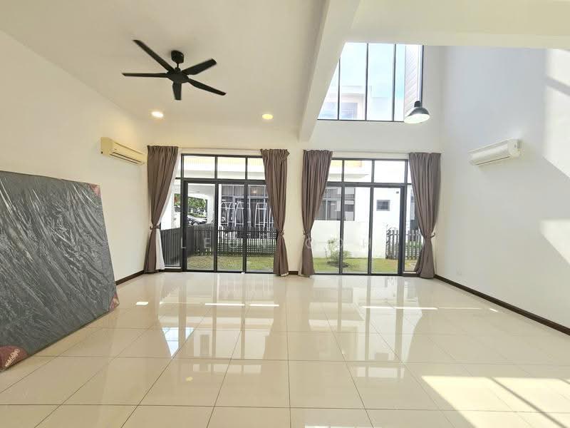 Rumah Berkembar untuk Disewa di Eco Sanctuary (Telok Panglima Garang) - Leon Goh - Living Room - PropertyGuru.com.my