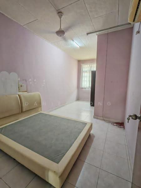 2-storey Terraced House for Sale in Taman Nusa Bestari (Iskandar Puteri (Nusajaya)) - Daniel Yong - Bedroom - PropertyGuru.com.my