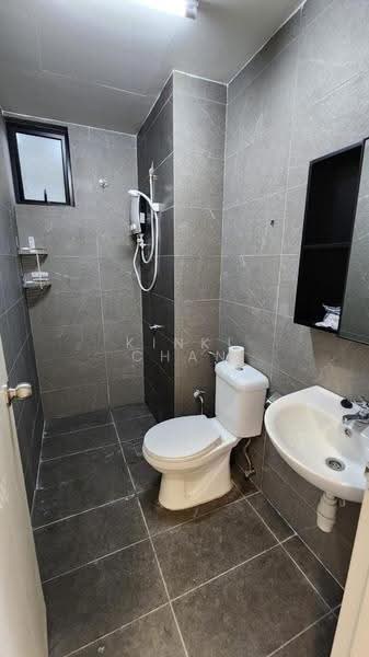 Service Residence for Sale at Majestic Maxim - KINKI CHAN - Bathroom - PropertyGuru.com.my