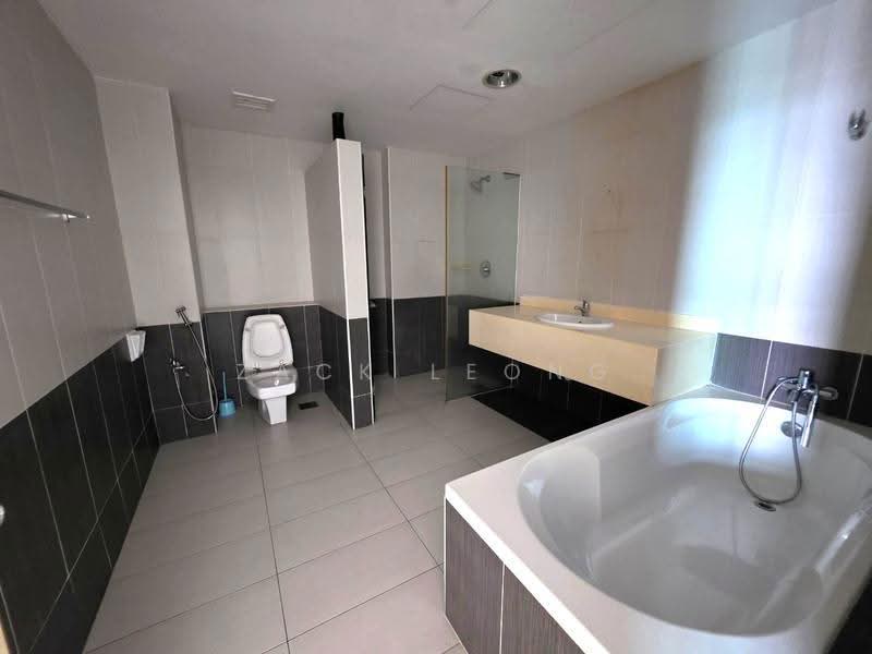 Condominium for Sale at 633 Residency - Zack Leong - Bathroom - PropertyGuru.com.my