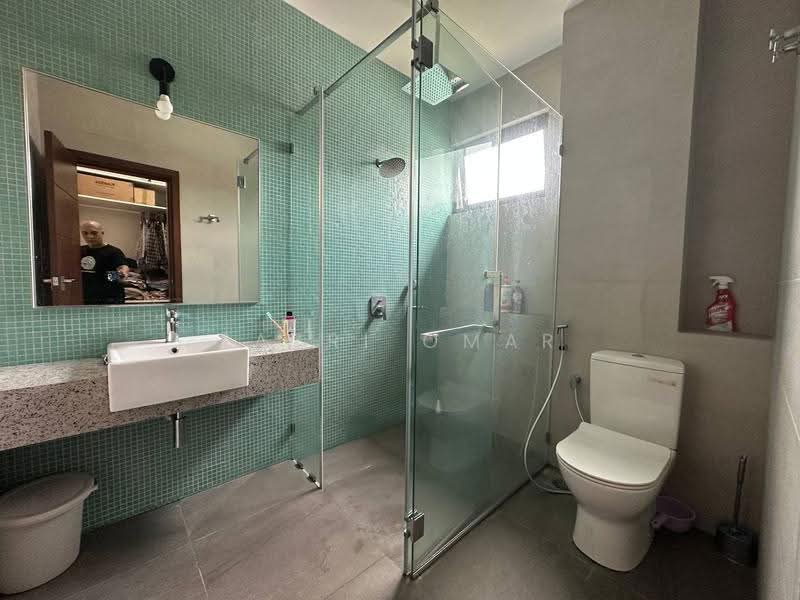 Bungalow House for Sale in Seksyen 8 (Shah Alam) - Fazri Omar - PropertyGuru.com.my
