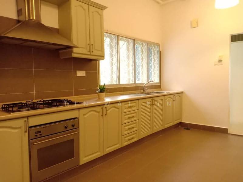 Apartment for Sale at Earls Court - Tin Wai Kin - PropertyGuru.com.my