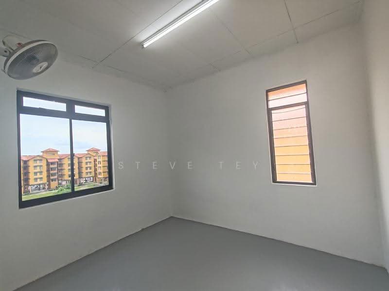 Flat for Sale at Pangsapuri Jentayu @ Kangkar Pulai - Steve Tey - Interior - PropertyGuru.com.my