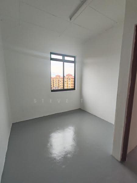 Flat for Sale at Pangsapuri Jentayu @ Kangkar Pulai - Steve Tey - Interior - PropertyGuru.com.my