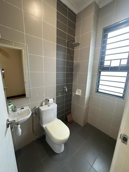2-storey Terraced House for Sale in Alam Nusantara (Setia Alam) - Jess Tee - Bathroom - PropertyGuru.com.my