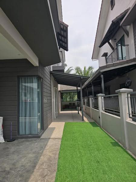 Rumah Teres untuk Dijual di Semenyih (Selangor) - Kenny Chen - Exterior - PropertyGuru.com.my