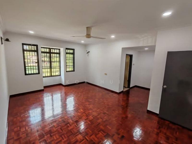 Rumah Teres 2-Tingkat untuk Dijual di Austin (Johor Bahru) - Kok Hui - Living Room - PropertyGuru.com.my