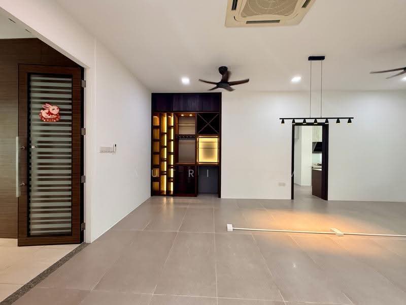 Semi-Detached House for Sale in Kuching (Sarawak) - Beautriz Sim - Living Room - PropertyGuru.com.my