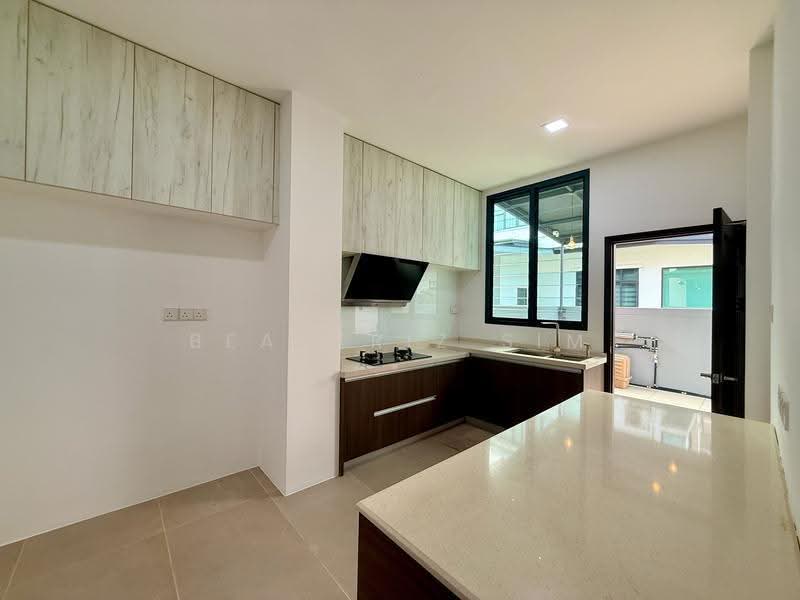 Semi-Detached House for Sale in Kuching (Sarawak) - Beautriz Sim - Kitchen - PropertyGuru.com.my
